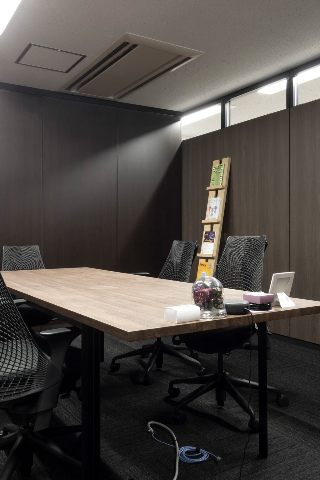 会議室」のアイデア 11 件会議室, オフィスデザイン, 内装