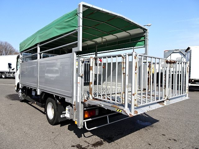 小さな車体にギミック満載!! 自動車輸送のエキスパート「一台積み車両運搬車」に迫る!! 働くクルマの大図鑑- トラック 総合情報誌「フルロード」公式WEBサイト