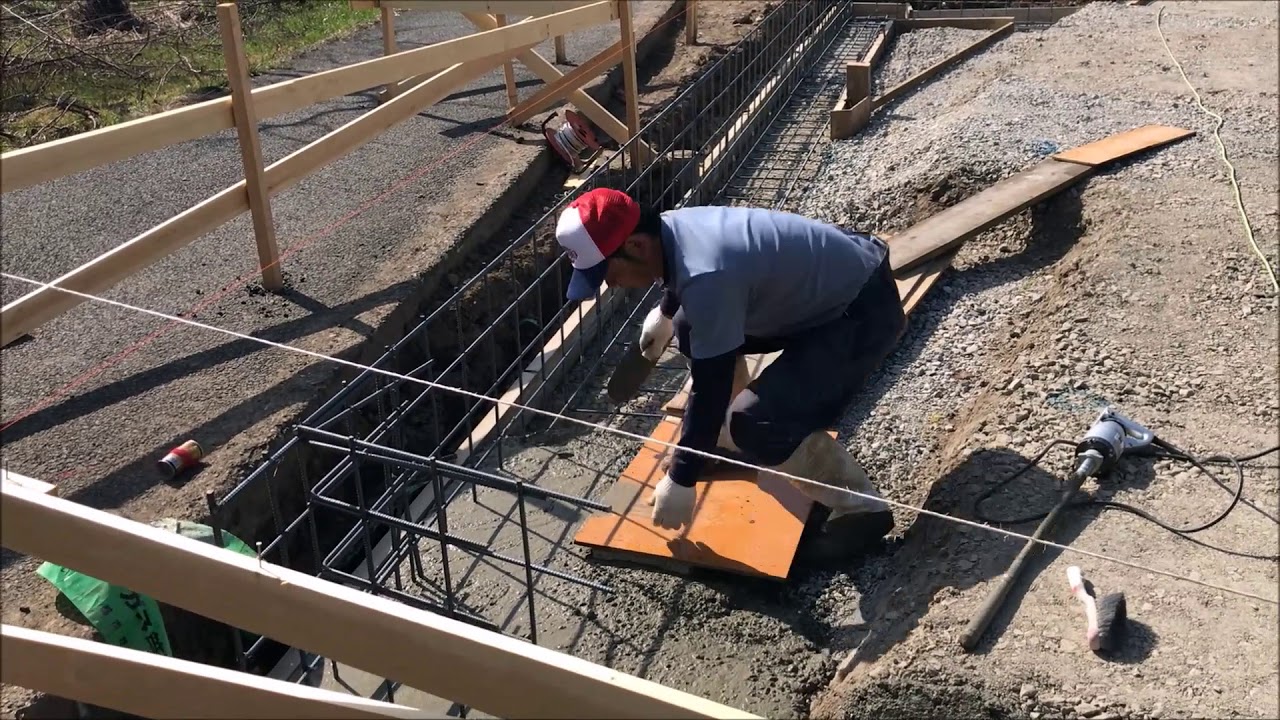 基礎工事 捨てコン一級設計事務所 感共ラボの森