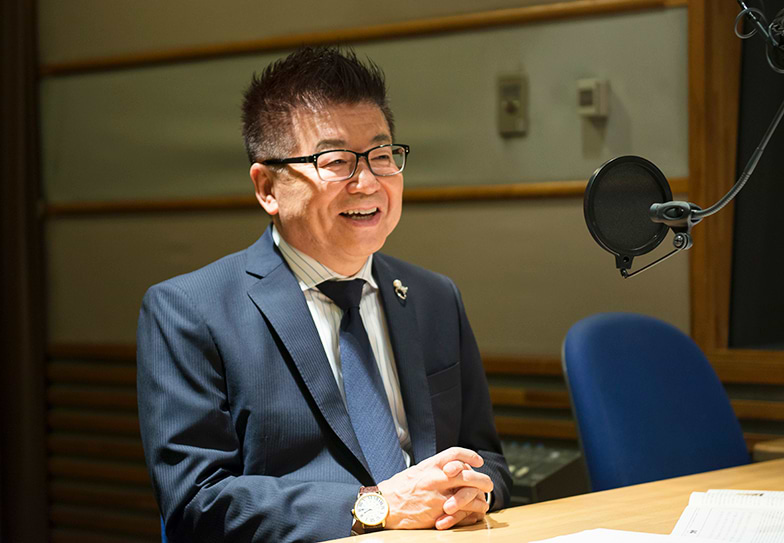 画像・写真3枚目衝撃の自粛姿 生島ヒロシ 坊主頭にしていた 直撃に語った「復帰への意欲」女性自身