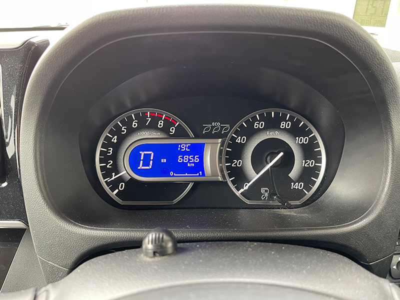 ✿ガソリン給油ランプ点灯！あと何km走れる？！兵庫県加古川市の新車中古車販売買取・車検整備Car Create Hiro